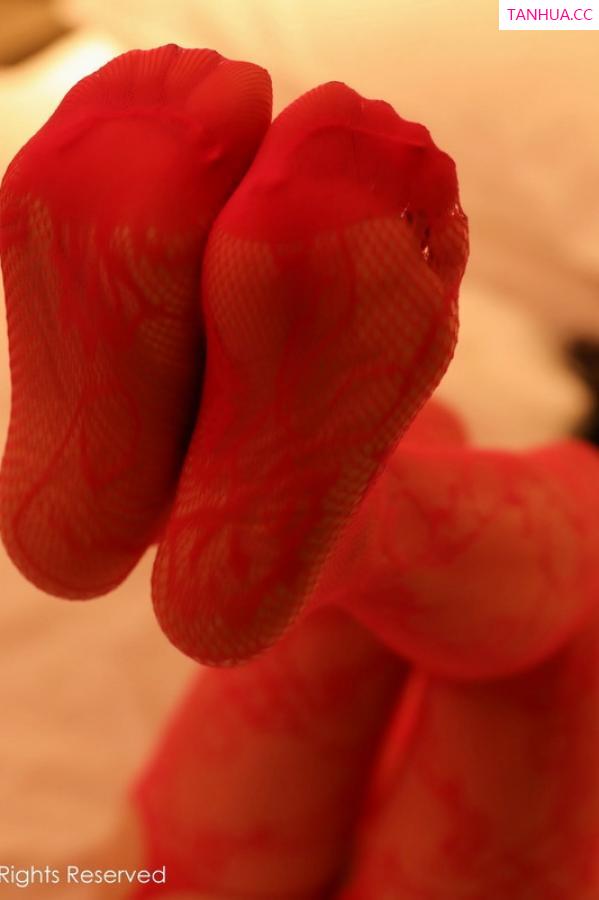   [XiuRen]高清写真图 2023.07.12 No.7069 柚琪Rich 情趣连体衣第41张图片